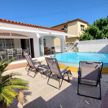 Torredembarra Cosy, Well Equipped House, 5 Min. From The Beach ภายนอก รูปภาพ