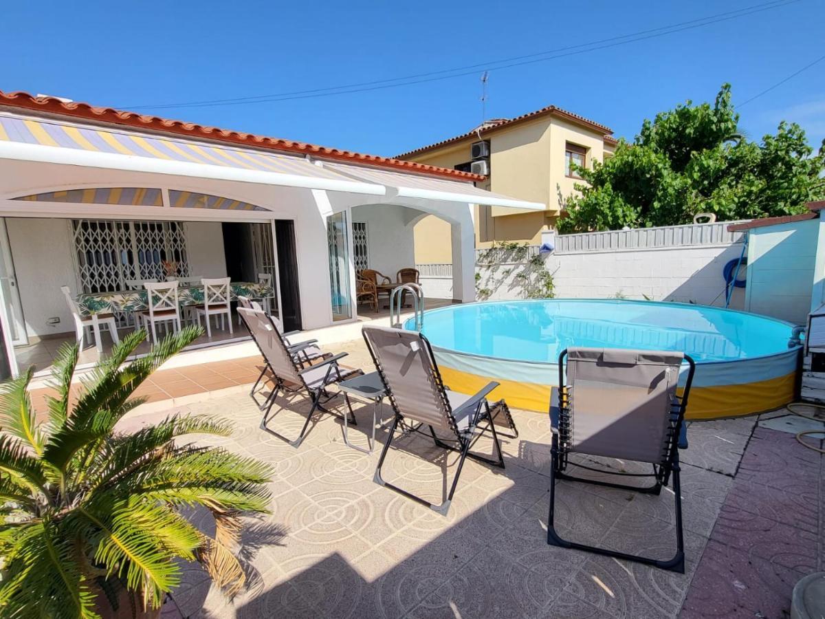 Torredembarra Cosy, Well Equipped House, 5 Min. From The Beach ภายนอก รูปภาพ